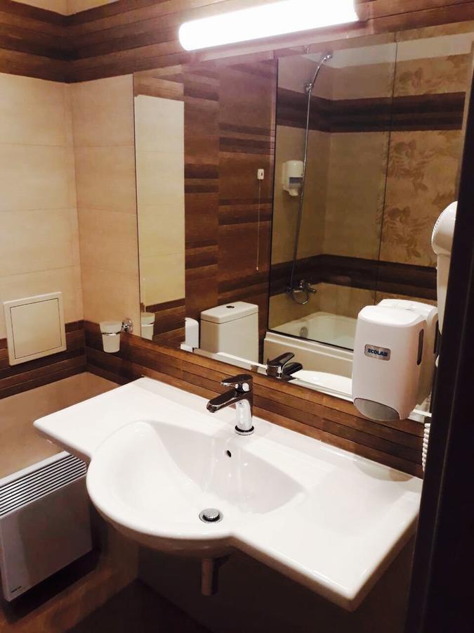 Hotel Etropolia Etropole Luaran gambar