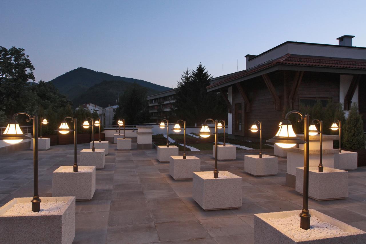 Hotel Etropolia Etropole Luaran gambar