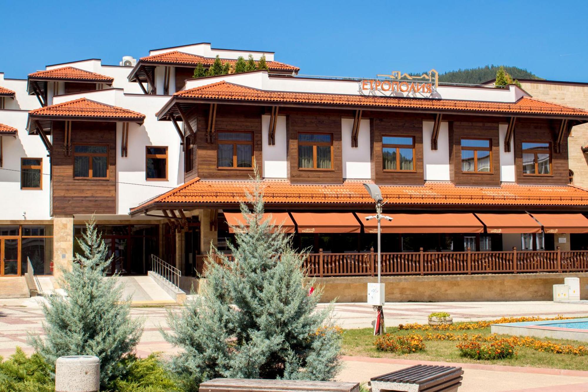 Hotel Etropolia Etropole Luaran gambar