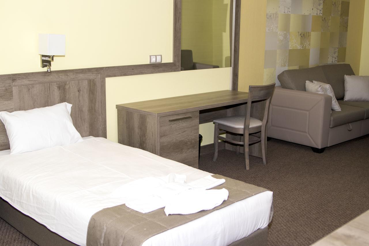 Hotel Etropolia Etropole Luaran gambar