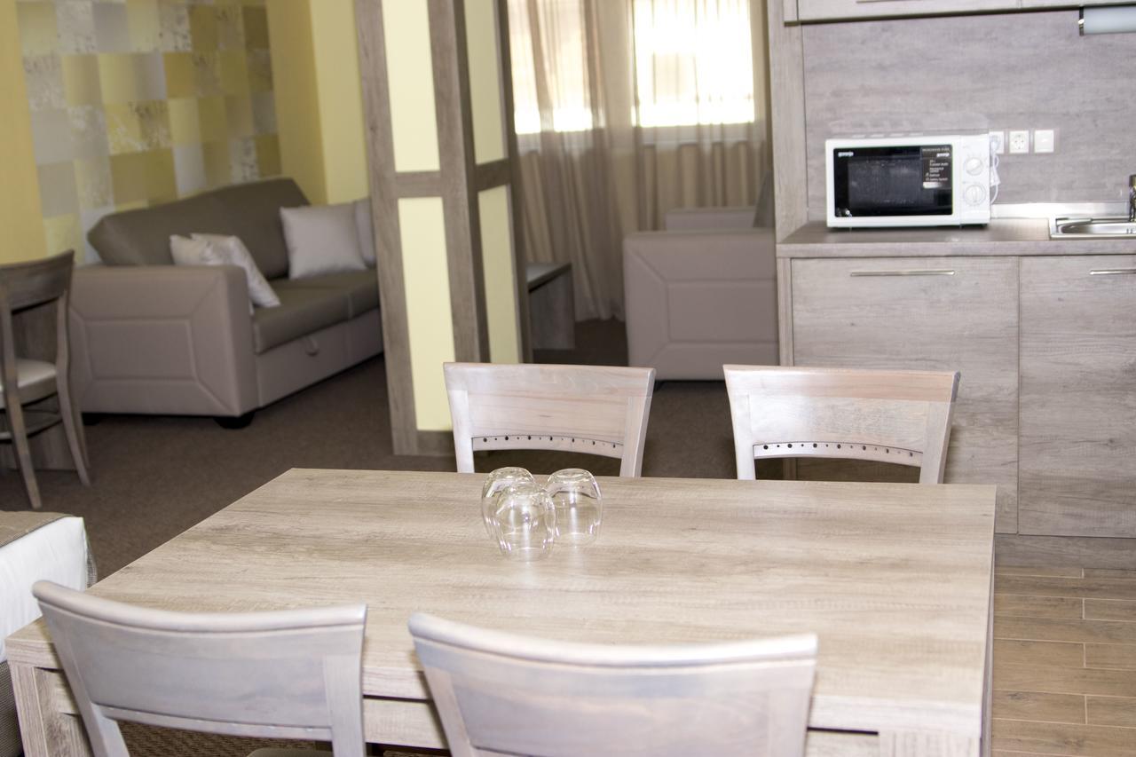 Hotel Etropolia Etropole Luaran gambar