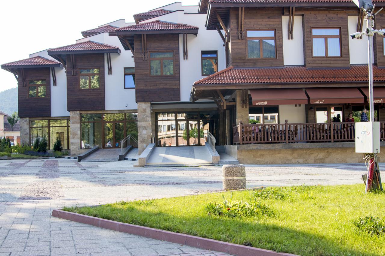 Hotel Etropolia Etropole Luaran gambar
